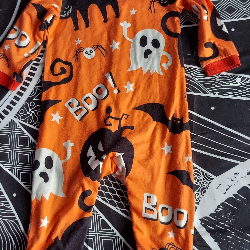 Pajamas - Picture 3 of 3